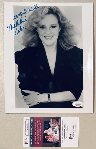 Madeline Kahn Signed Autographed 8x10 Photo JSA Cert Blazing Saddles Clue - Picture 1 of 1