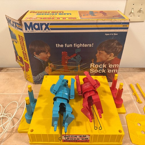 Vintage Rock'em Sock'em Robots 1973 rare Marx In original box.
