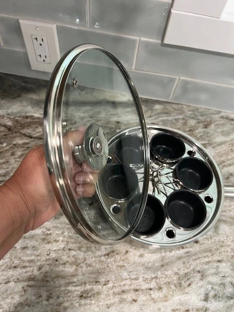 Demeyere Resto 6 Cup Stainless Steel Egg Poacher Set - Image 4 of 4