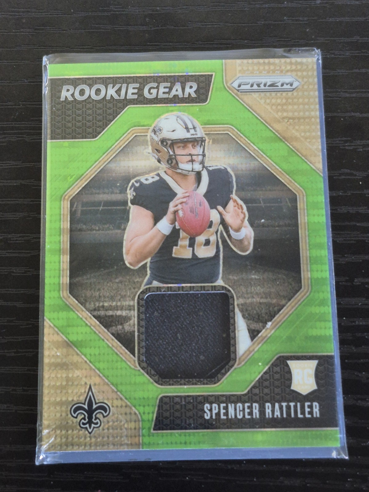 2024 Panini Prizm - Rookie Gear Spencer Rattler #RG-SRR Green Pulsar Prizm MEM