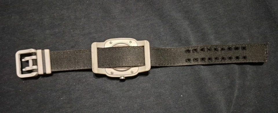 匡威 Converse Rubber Co. 1908 手表,未测试 — 第 3/4 张图片