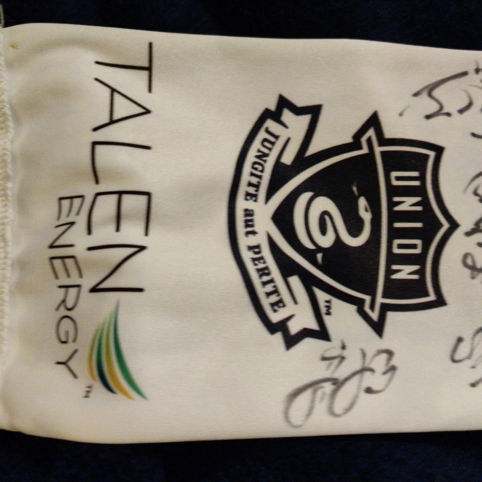 Philadelphia Union 2015? Bufanda de fútbol autografiada firmada por el equipo Foto 2 de 4