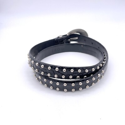 Women display picture 2