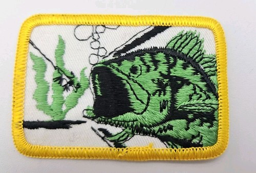 Vintage Large Mouth Bass Fishing Fish Embroidered Patch 3x1¾ inch 1970s NOS - Picture 2 of 5