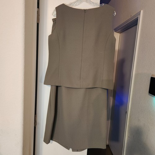 Karen Scott 3-Pc Suit Skirt Set Gray Sz 12 4-Button Blazer Matching String Belt - Picture 5 of 13