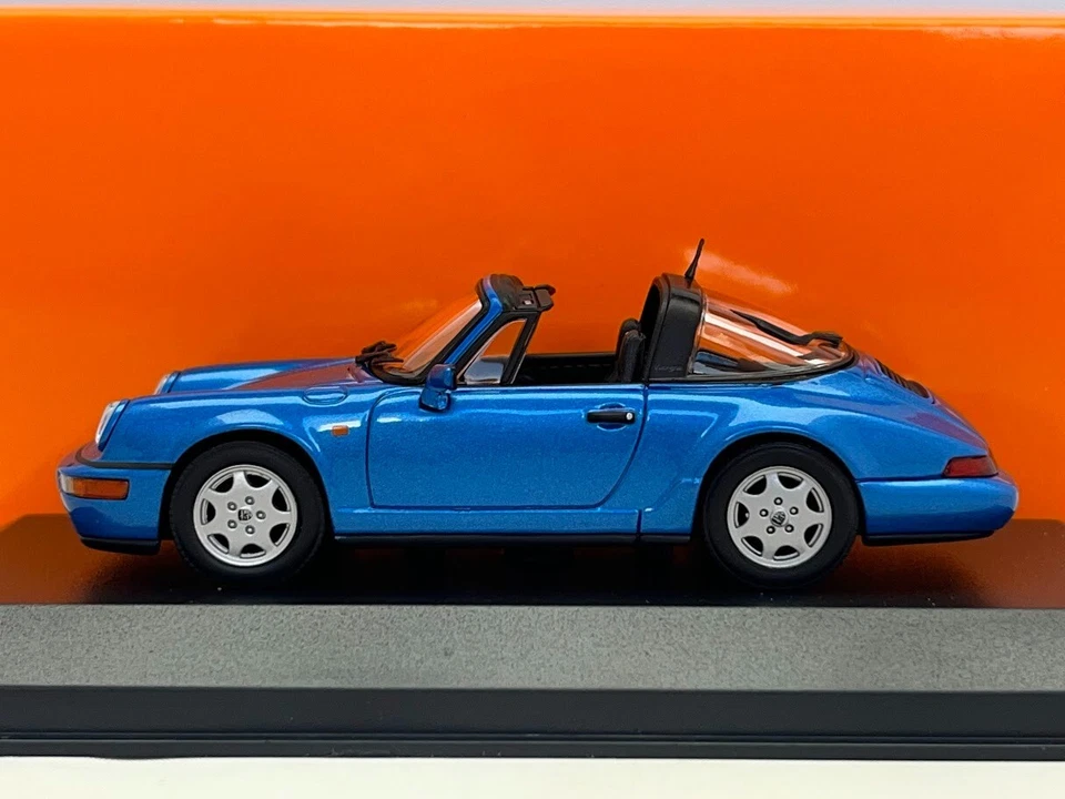 1991 Porsche 911 Carrera 2 Targa Metallic Blue 1/43 Diecast Model Car Minichamps - Image 3 of 4