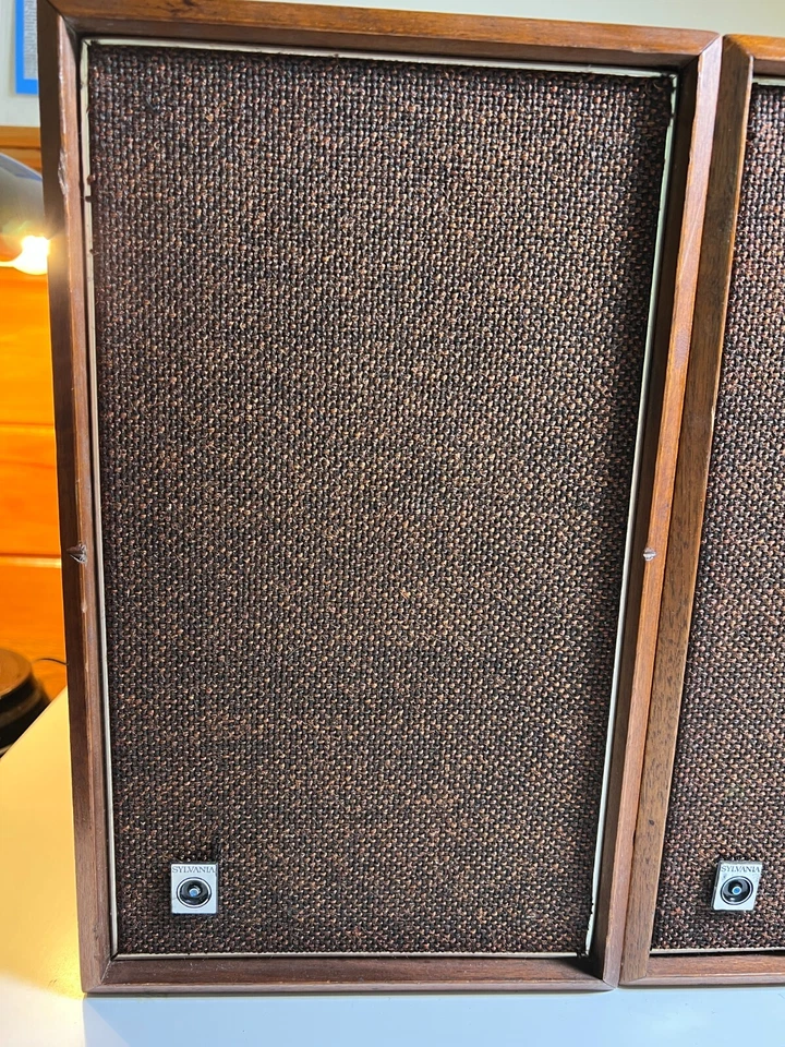 Altavoces De Colección Sylvania AS62W Madera Madera Batavia NY RCA Enchufe O Cable Crudo 20W Foto 2 de 4
