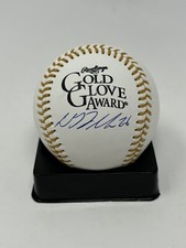 DJ LeMahieu Autographed New York Yankees Gold Glove Award ROML Baseball JSA