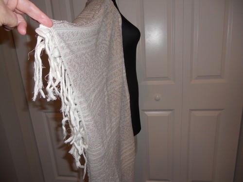PANCHO APERTO DAVANTI NUOVO CON ETICHETTE FREE PEOPLE MANICA KIMONO CON FRANGE IN AVORIO COMBO TAGLIA M/L - Foto 10 di 12