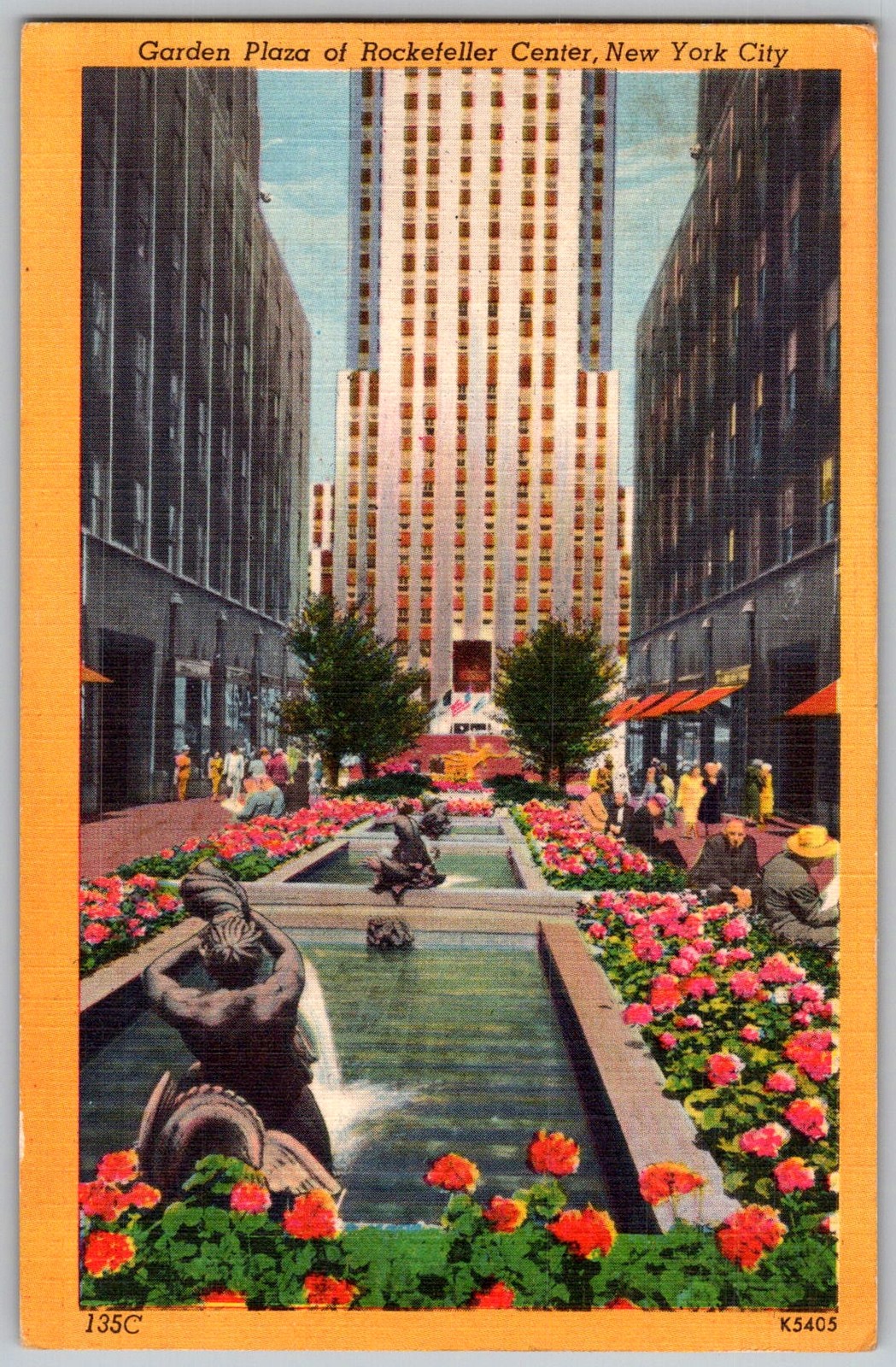 Vtg Linen Postcard Garden Plaza Rca Building New York, NY 1950s