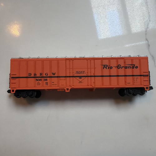 Vagón de carga exterior Walthers escala N 50' D&RGW 50638 con caja | Condition: Used