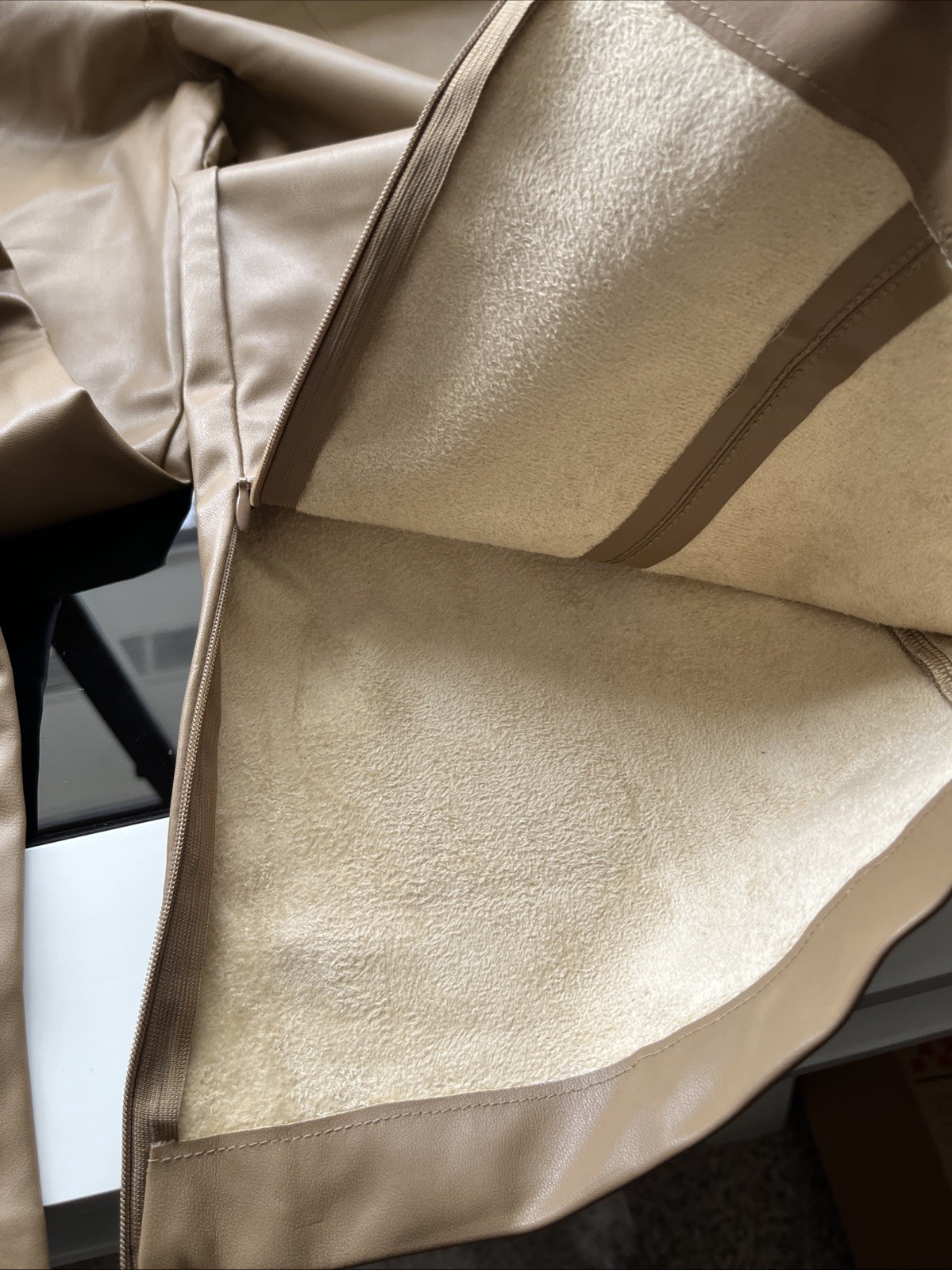 Zara Faux Leather Pants Women’s Medium Caramel Color NWT thumbnail 15