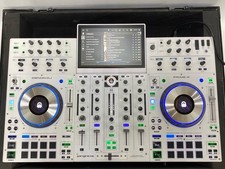 Denon DJ Prime 4 Quad Deck Controller w/ Touchscreen & 16 Pads (U11025487)