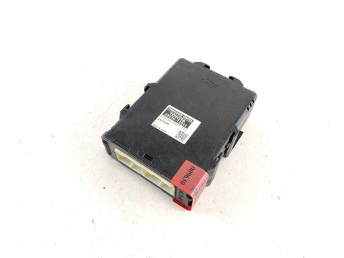 TOYOTA AURIS E18 Getriebesteuergerät 8953512011 1.80 2016 31918988