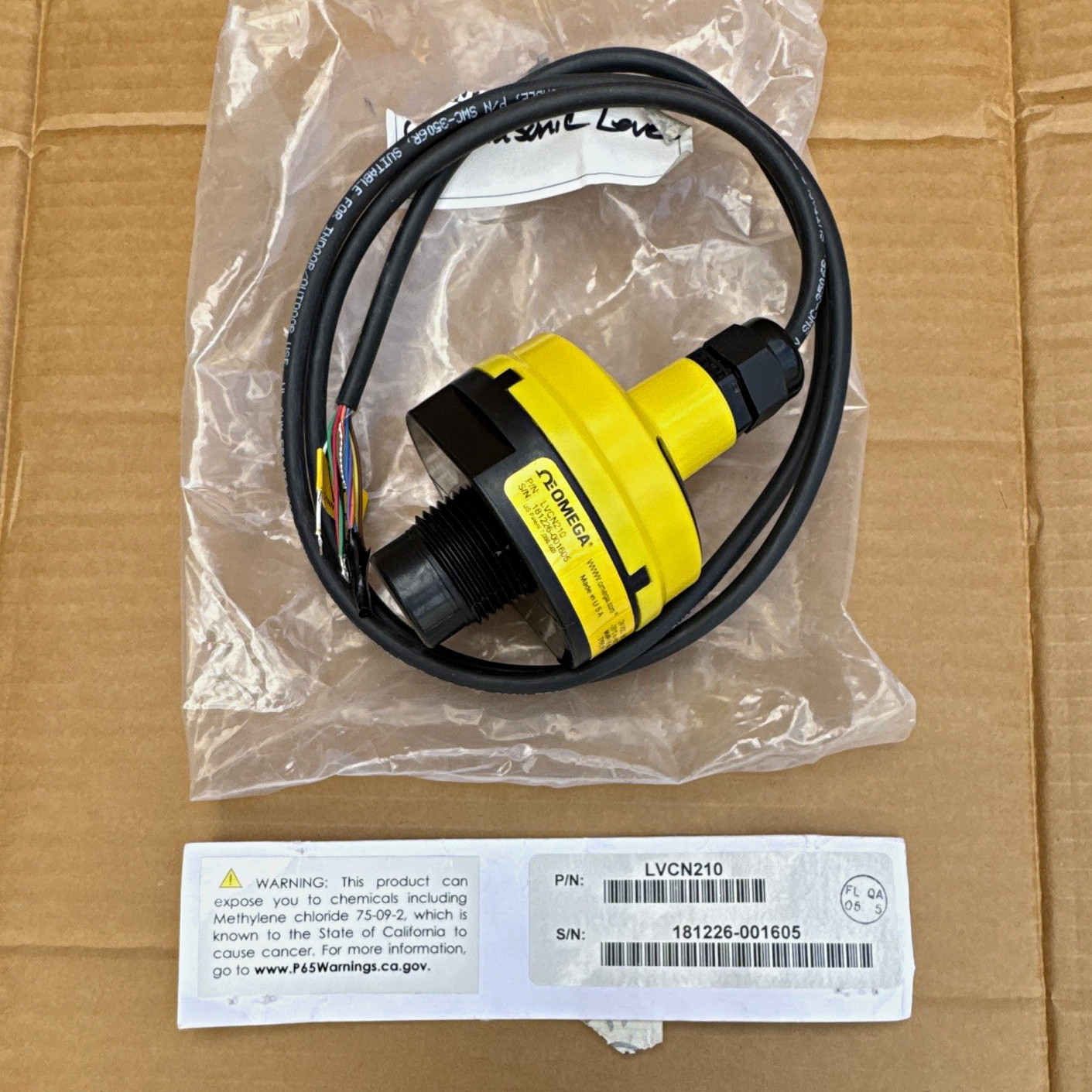 OMEGA LVCN210 Series Ultrasonic Level Transmitter and Controller