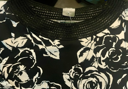 Top donna Ralph Lauren grande cotone nero e perla scollo all'uncinetto floreale nuovo con etichette - Foto 4 di 6