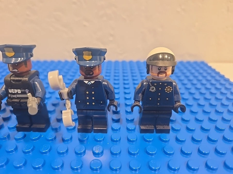 LEGO La LEGO Película Batman - 4 Oficiales GCPD y Swat - Lote de Minifiguras Foto 3 de 4