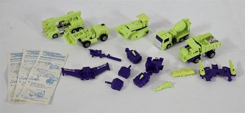 X-139 VINTAGE 1980'S HASBRO G1 TRANSFORMERS DEVASTATOR ACTION FIGURES