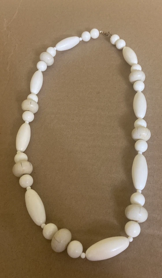 Juego de 3 piezas de joyería: madera, cuentas y cristal-2 collares y 1 pulsera Foto 2 de 4