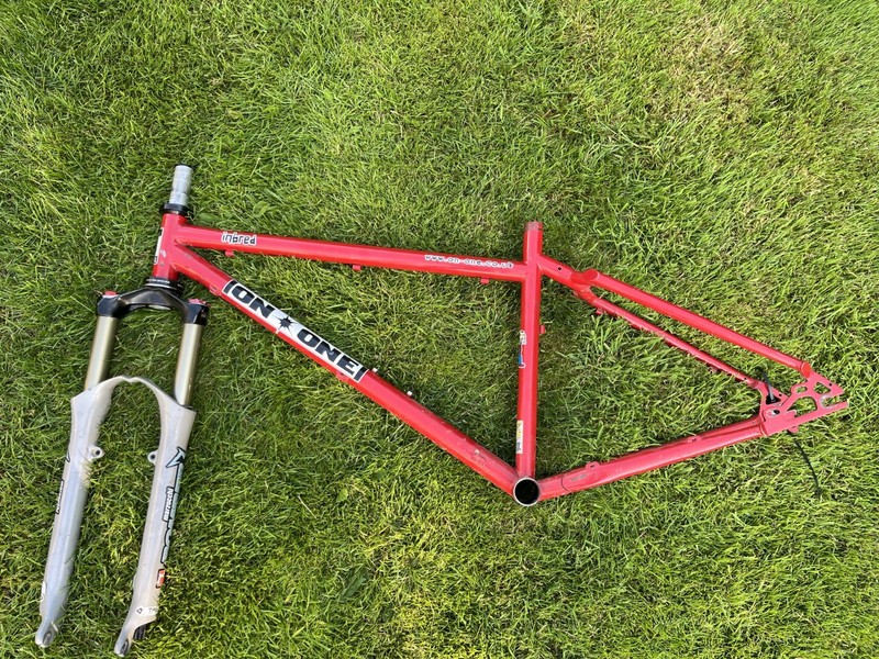 On-One Inbred Frame & fork disc 16" /26" wheel - dirt jump single speed