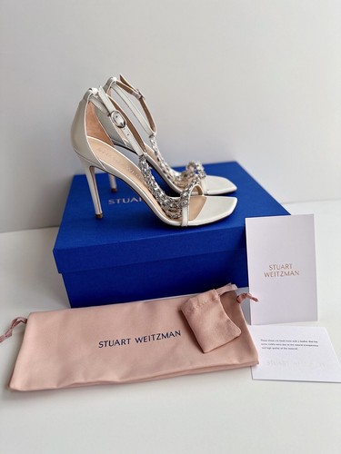 ✨New STUART WEITZMAN Stardust Crystal Sandals Bridal White Leather Womens 7.5B - Picture 3 of 12