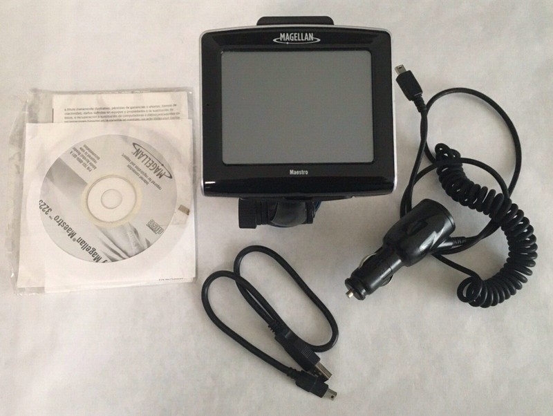 Magellan Maestro 3225 Automotive Mountable GPS, Used