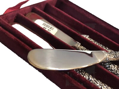 Set of 4 Godinger SILVER TREASURES Stainless Embossed Cheese