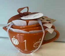 RAE DUNN Artisan Orange Pumpkin Fall Thanksgiving Measuring Cups  NEW 🎃