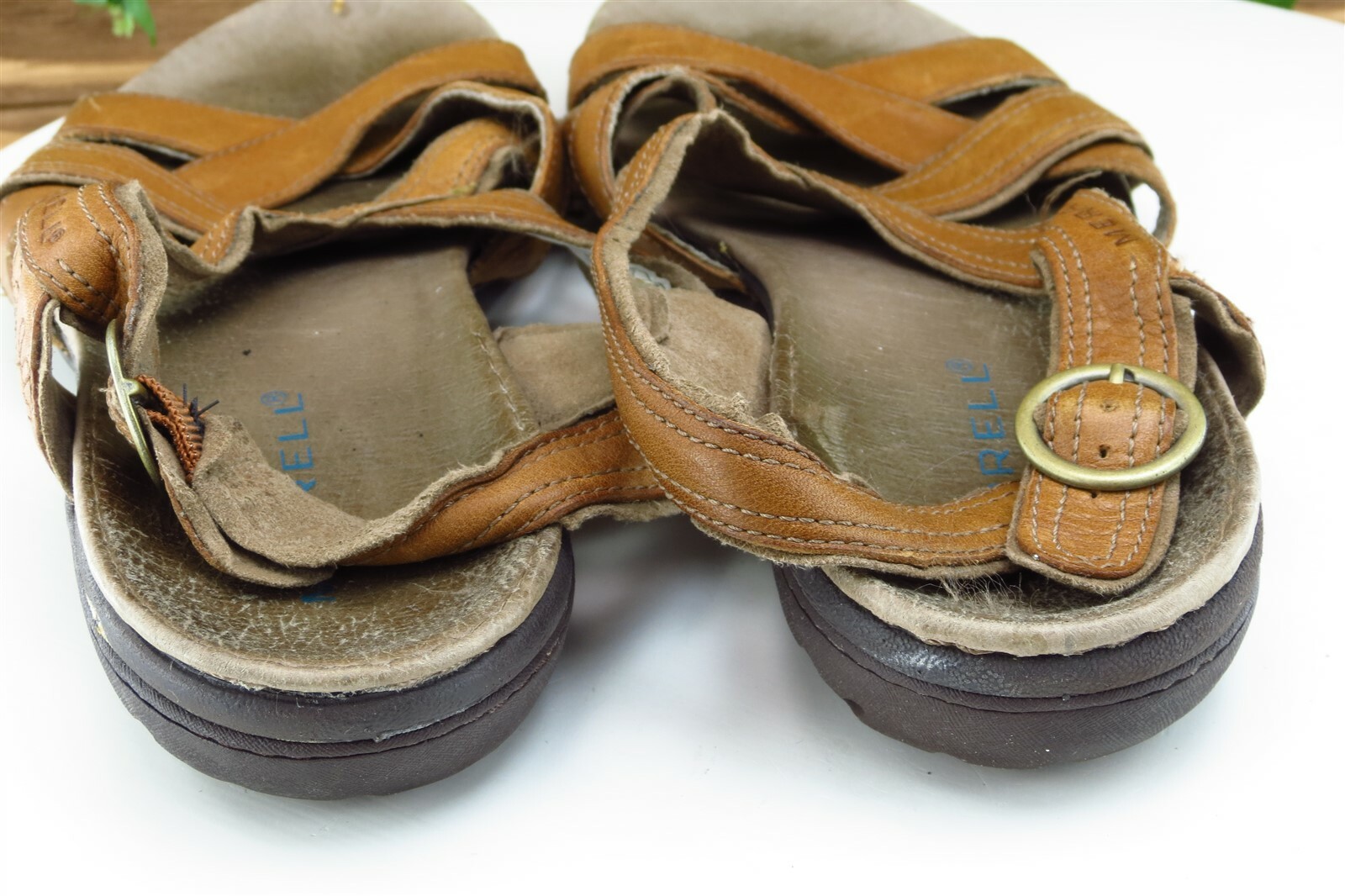 Sandali donna Merrell taglia 8 M marroni con cinturino in pelle fagotto