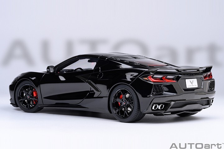 AUTOart CHEVROLET CORVETTE C8 STINGRAY Z51 1/18 BLACK 71280