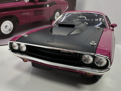 ACME 1/18 Scale 1970 DODGE CHALLENGER T/A “Pro-Stock” MOPAR | eBay