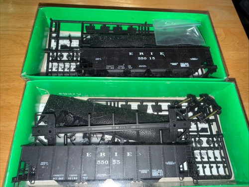Kit a escala Bowser HO #54105 Erie H-21 tolvas con carcasa de almeja. (2). 2 Rd#’s. NOS | Zustand: New