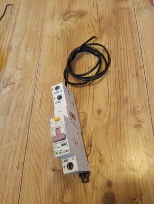 MOELLER 32/1N/C/003 X polig 32 AMP KURVE C 6 kA 30 mA RCBO, geprüft SCHNELLER VERSAND 