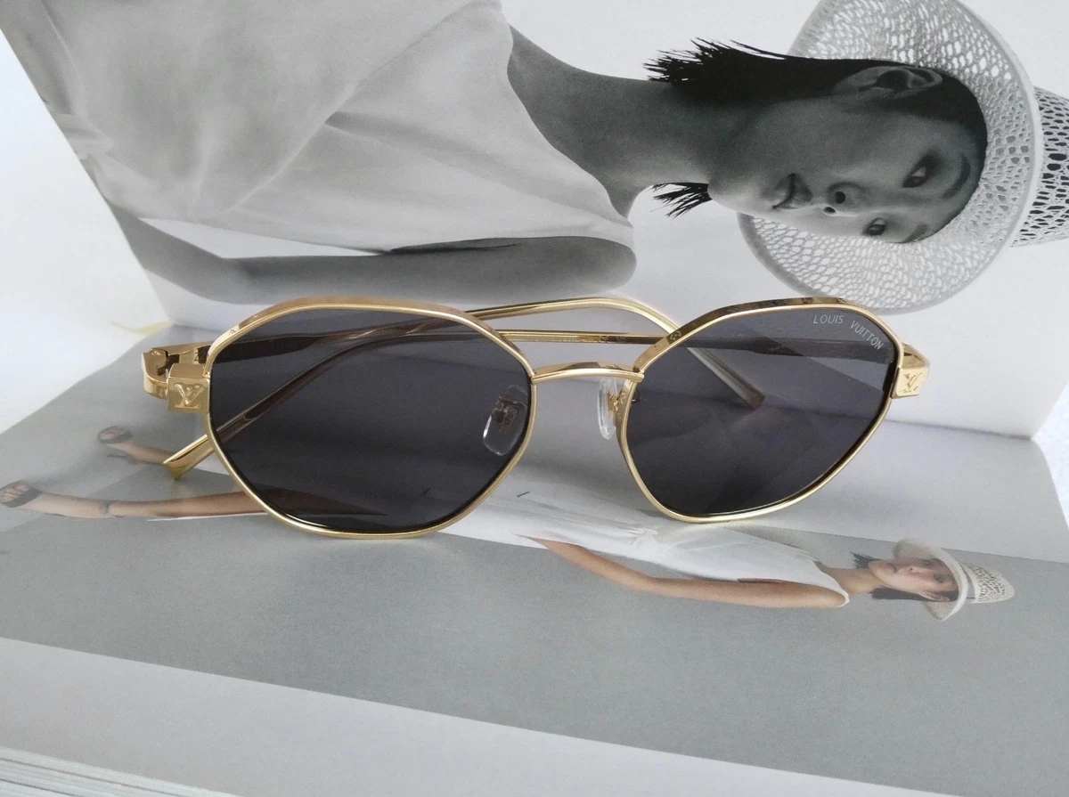 Louis Vuitton Oval Sunglasses for Men for sale | eBay