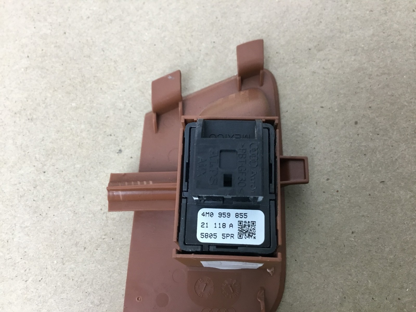 Audi R8 2022 Right Door Window Switch Button Panel Trim Cover 18-23 ; :O
