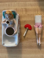 Vintage Naughty Nodder Ashtray Pin Up Lady Bathing Beauty Fan Moving Legs Japan