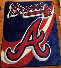 The Northwest Company Atlanta Braves Plush Blanket 