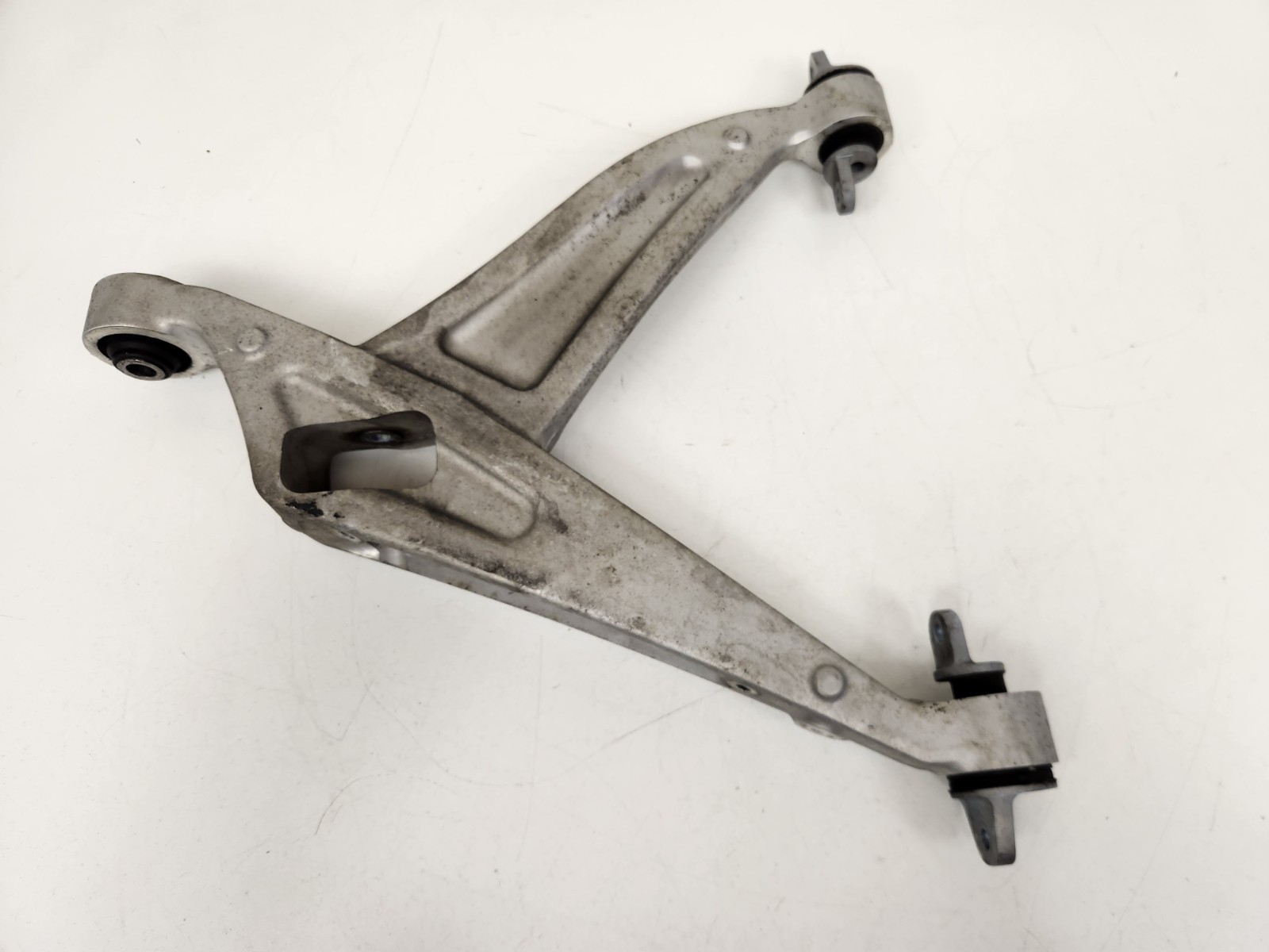McLaren MP4-12C 2012-2017 Rear Right Lower Control arm P/N 11B0080CP
