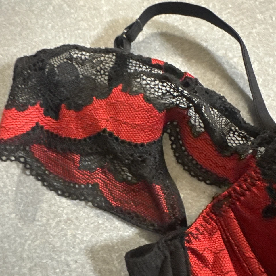 Sujetador La Senza 32B Negro Rojo Encaje Sexy Clásico Sumergible Acolchado Pushup 32 B Foto 3 de 4