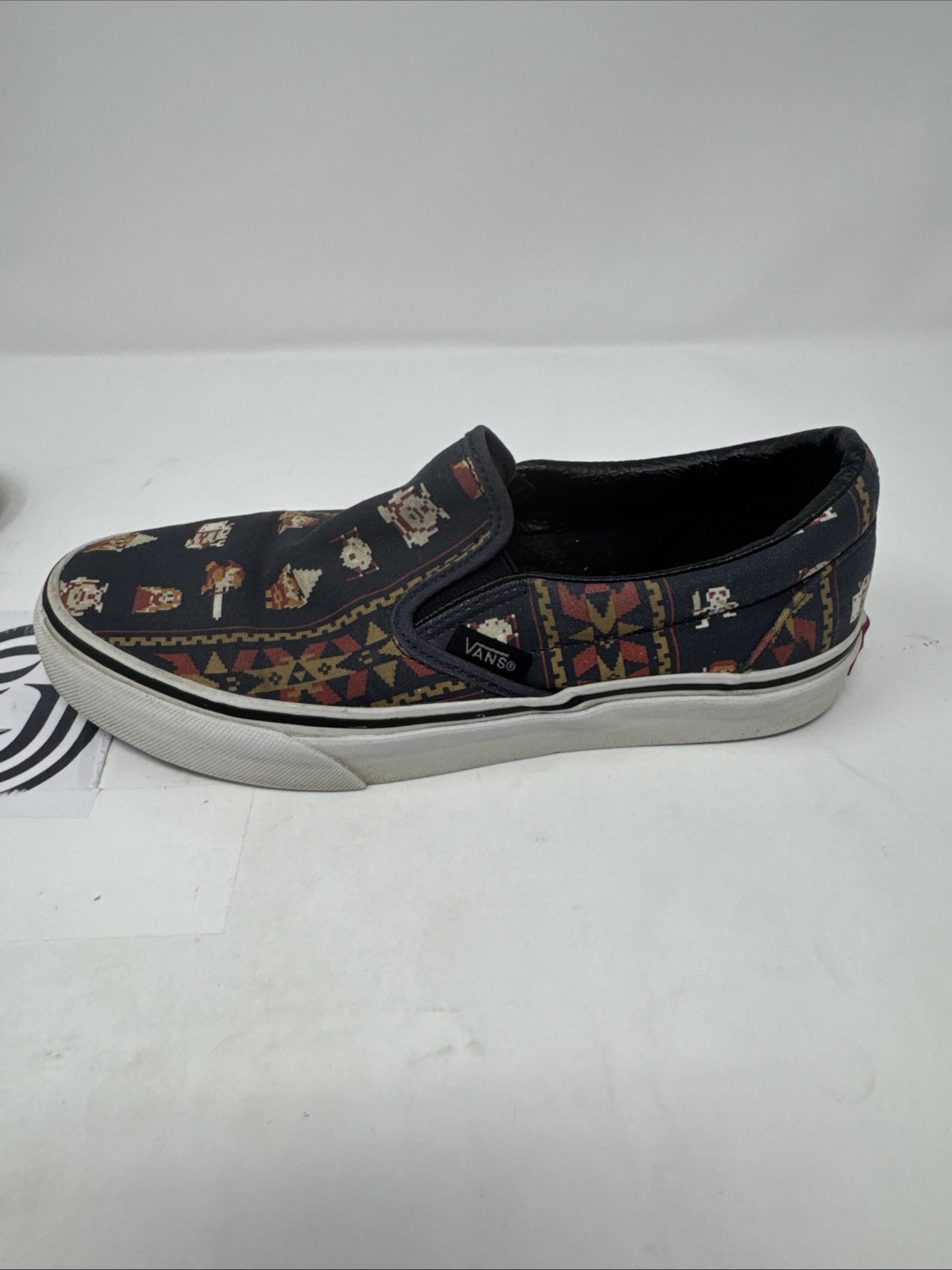 Vans Classic Slip on Nintendo Zelda Parisian Game Over Us Mens 5  Shoes image 8