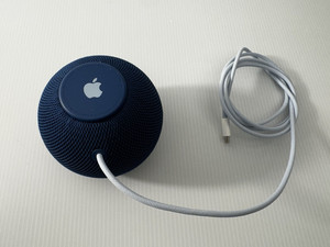 Y☆490 Apple  pod mini A2374 2個セット Apple HomePod mini ブラック×ブルー 2個セット Apple HomePod mini