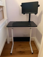 small gaming bedroom desk with monitor and gaming mat- adjustable height