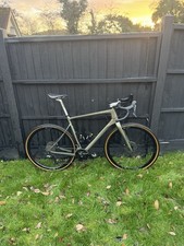 Boardman ADV 9.0 Gravel Bike XL - Hunt Carbon wheels