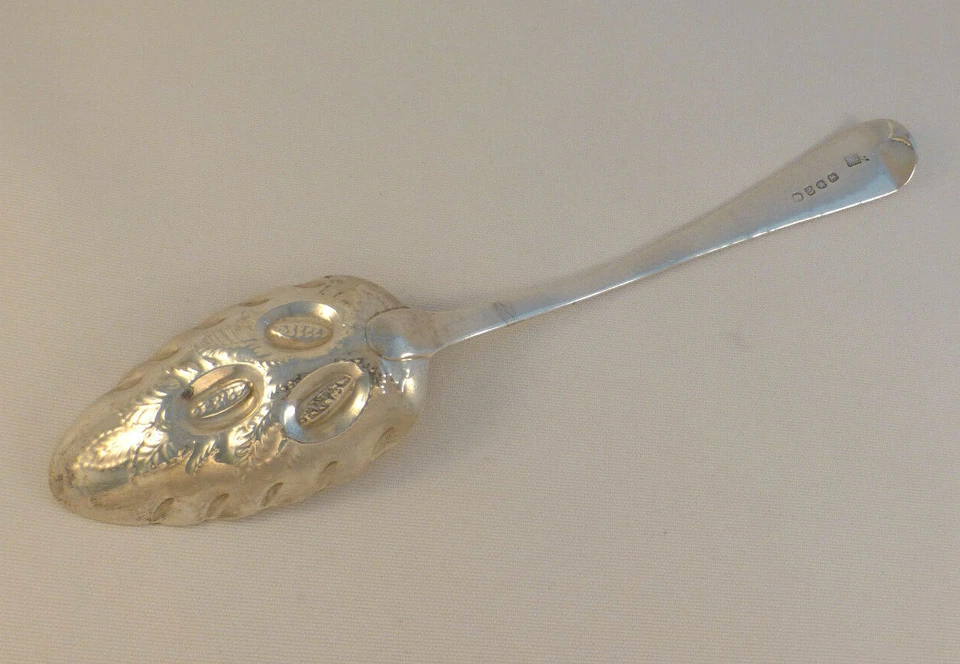 Cuchara para servir georgiana 1807 Londres, Inglaterra Sterling decorada-8 5/8" Foto 3 de 4