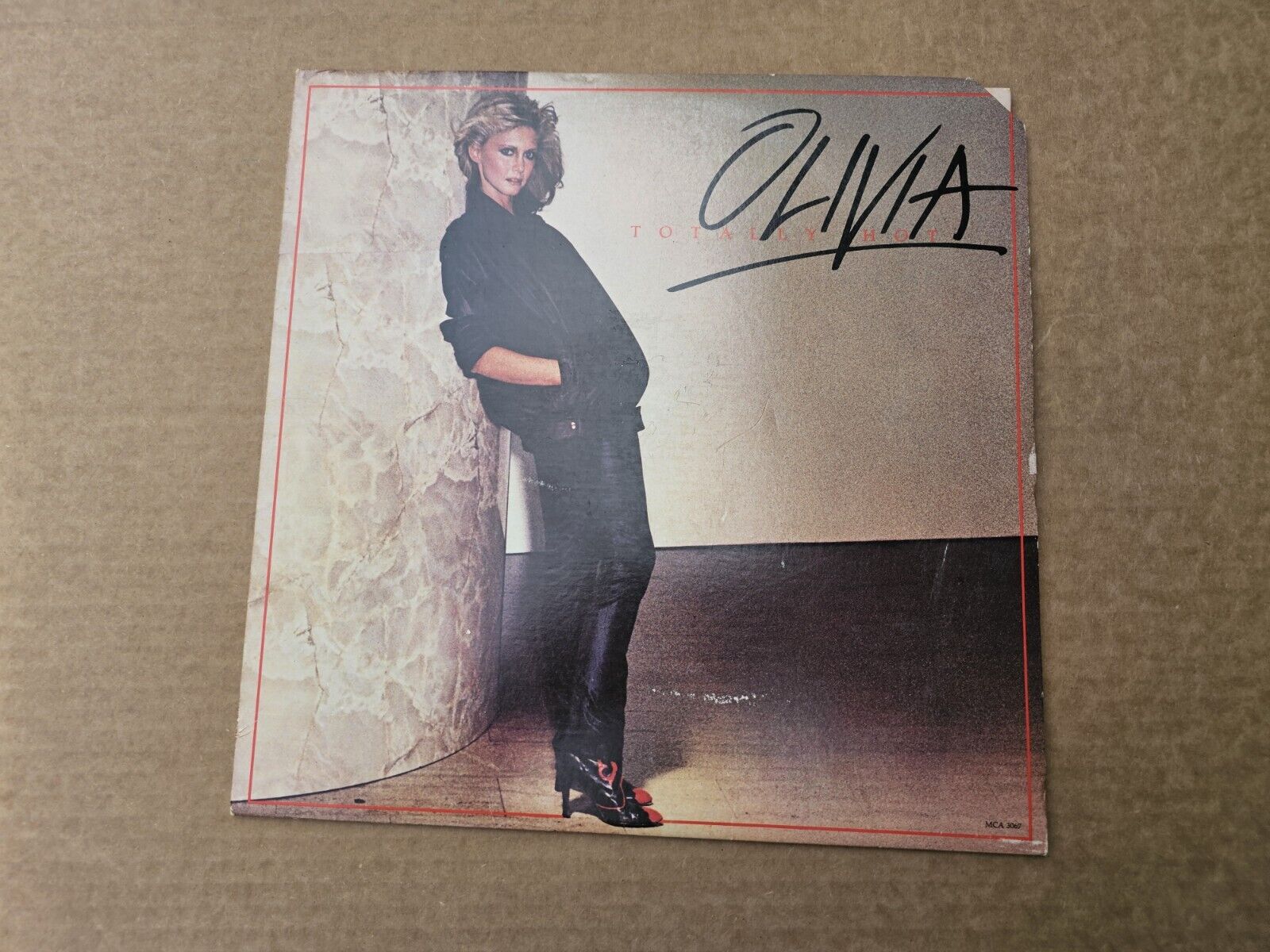 LP Olivia Newton-John 'Totally Hot' MCA3067 1978 stereo