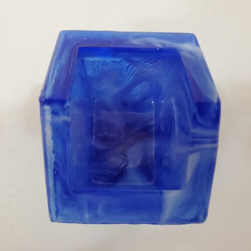 CASA PARA PERROS Westmoreland Azul Cobalto Blanco PALILLO DE DIENTES SOPORTE PARA FÓSFOROS Glass Summit - Imagen 9 de 11