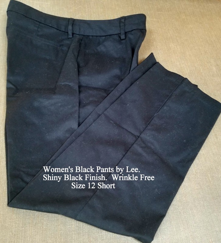 Women's Black Wrinkle Free Pants by Lee Shiny Black Finish 4 Pockets SZ 12 Short