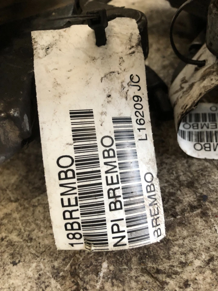 Juego de pinzas de freno delanteras Mercedes Benz S550 OEM 4 pistones Foto 2 de 4