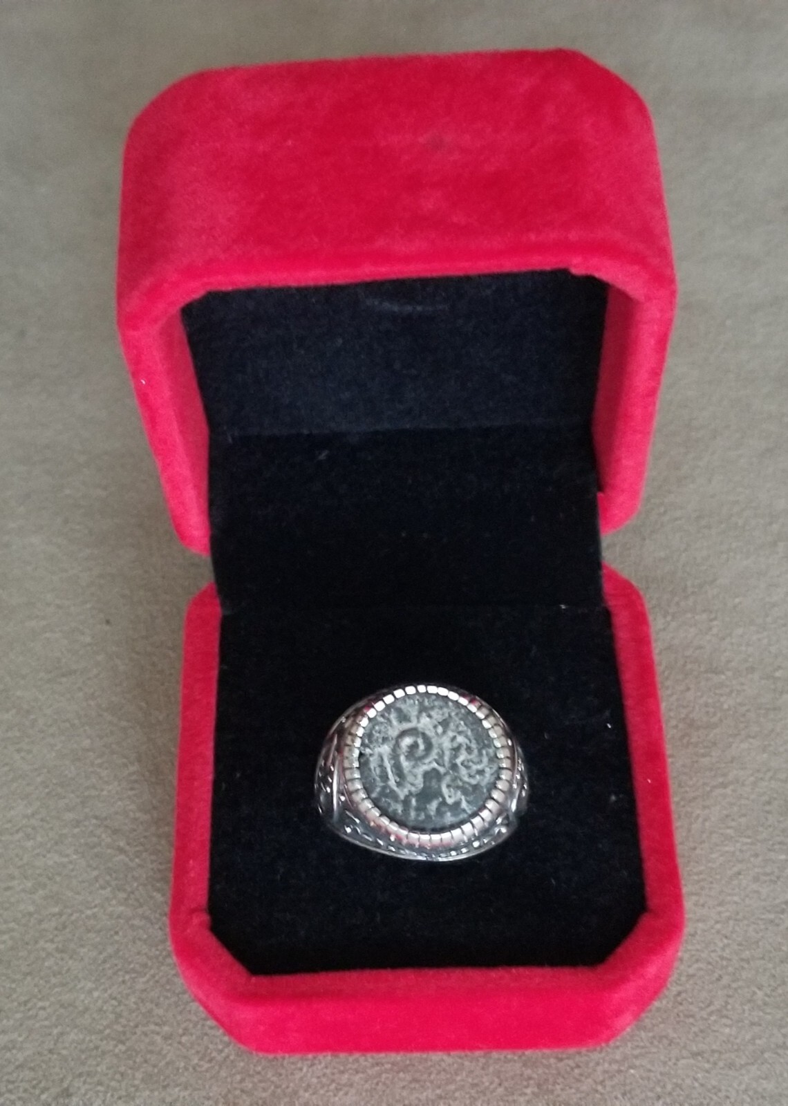 Picture 3 of 12