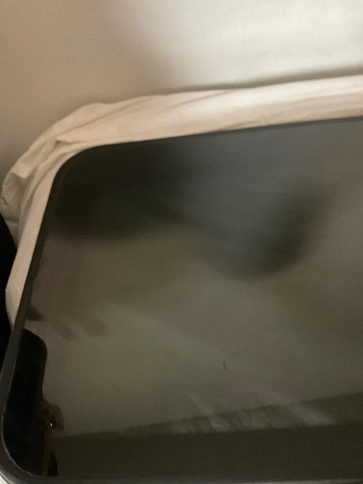 1995-2005 Ford Explorer, Mountaineer OEM SUN ROOF SUNROOF GLASS - Image 2 of 4